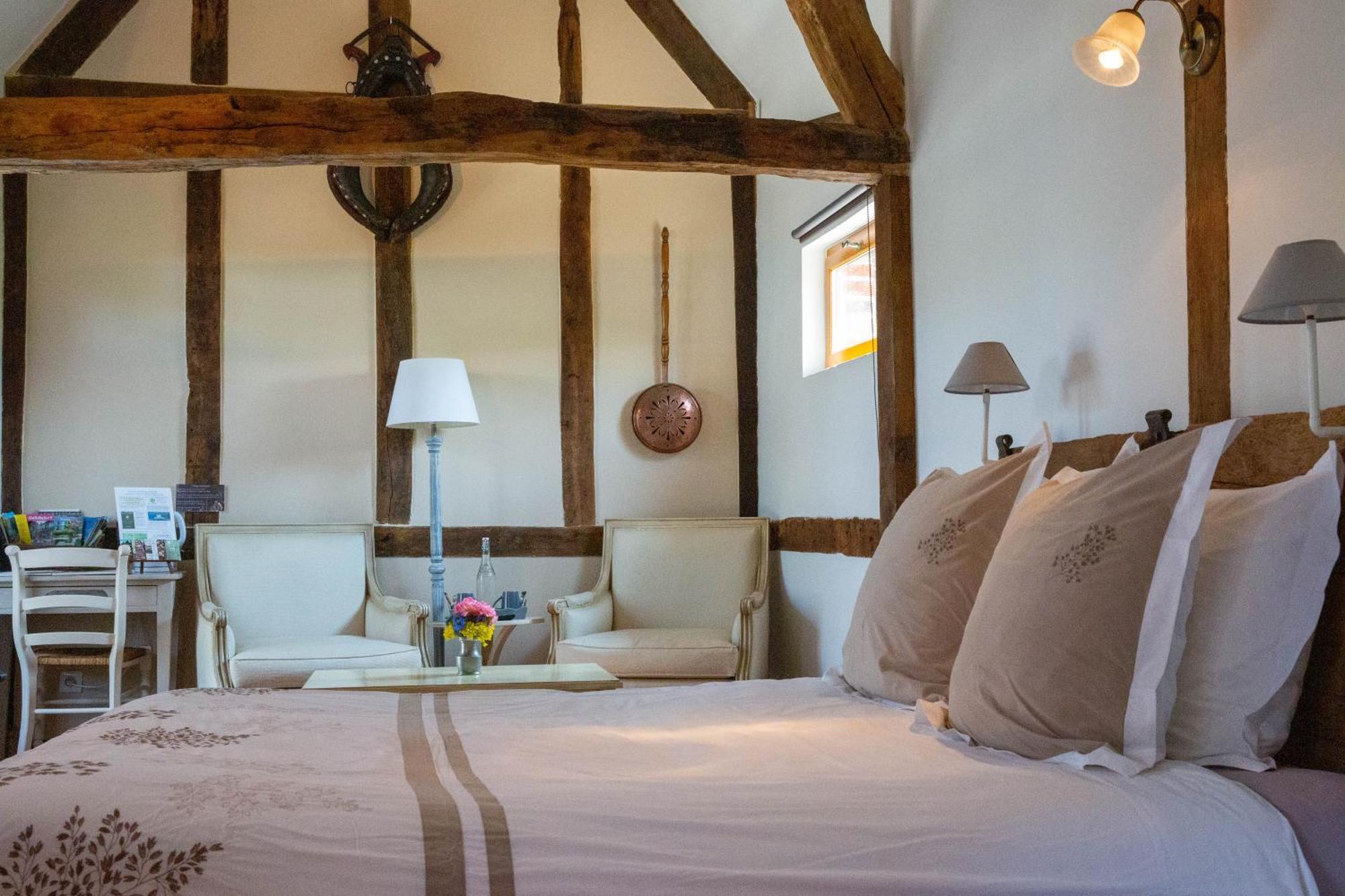 Bed and Breakfast L'Etape Normande Montroty  Esterno foto