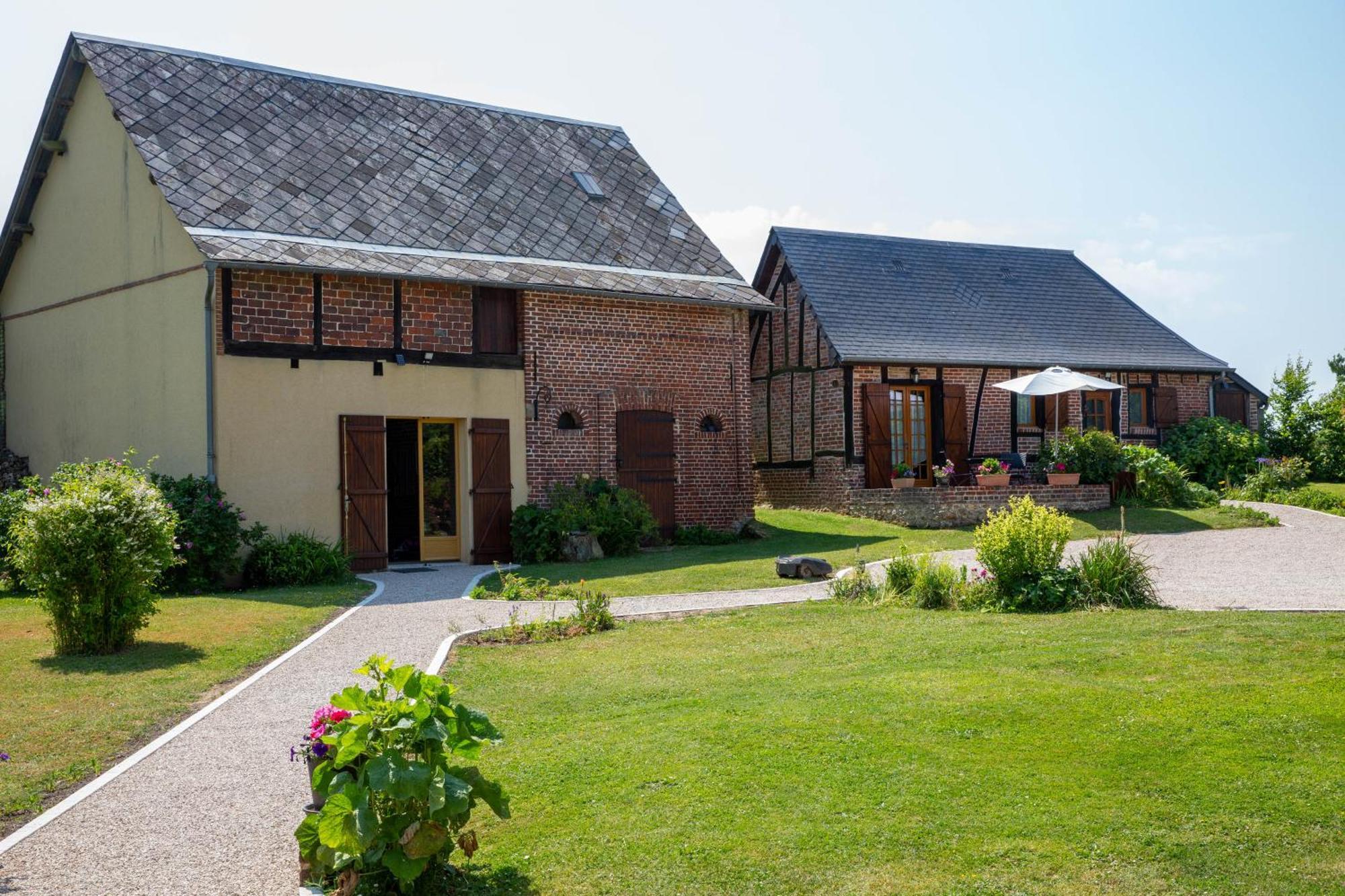 Bed and Breakfast L'Etape Normande Montroty  Esterno foto
