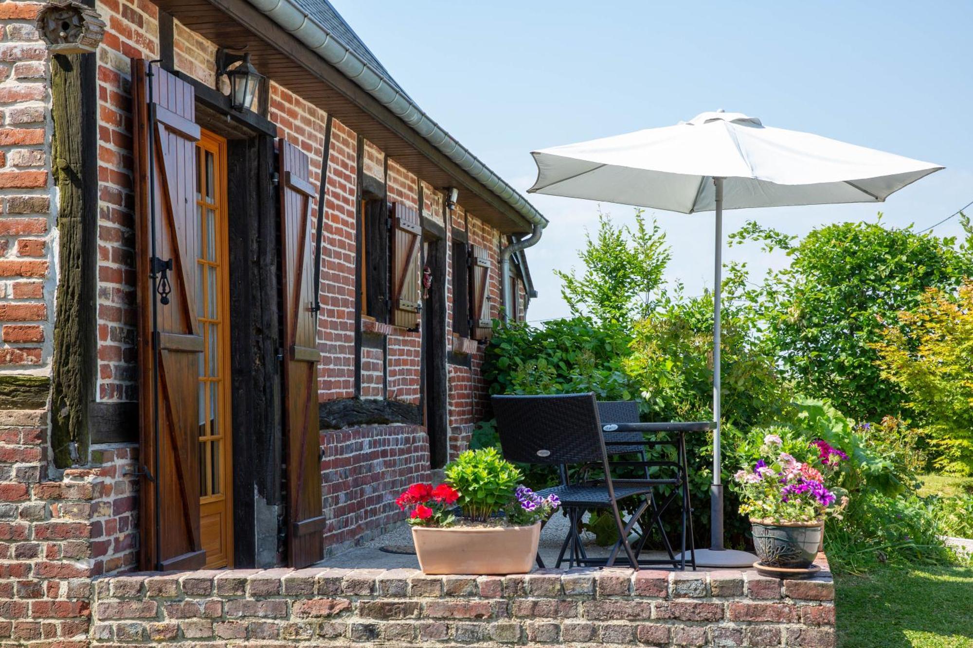 Bed and Breakfast L'Etape Normande Montroty  Esterno foto