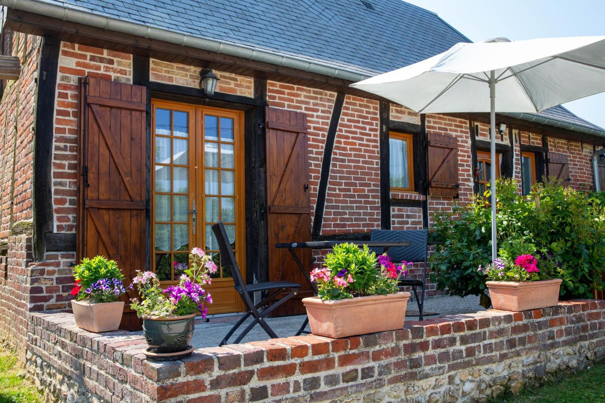 Bed and Breakfast L'Etape Normande Montroty  Esterno foto